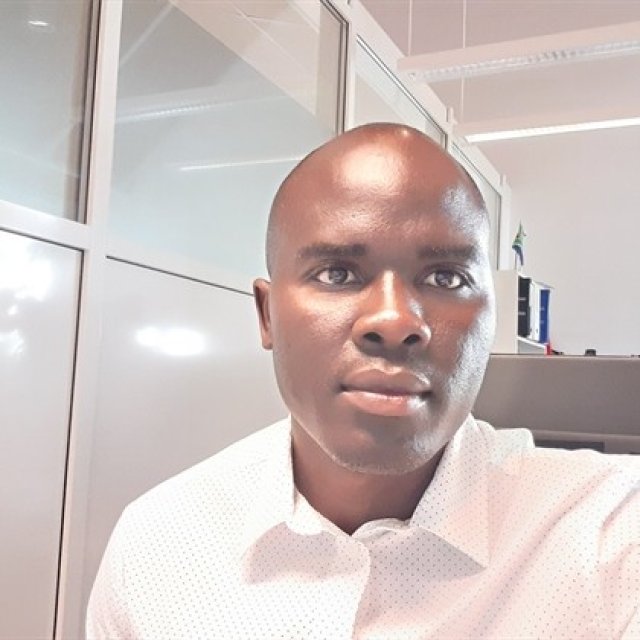 Cliff Chinyama