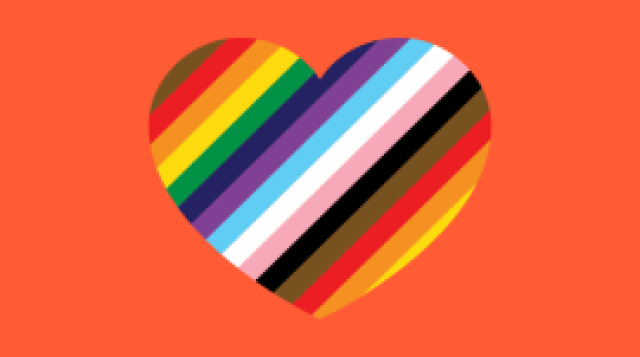 Bilde av Pridehjerte i regnbuens farger