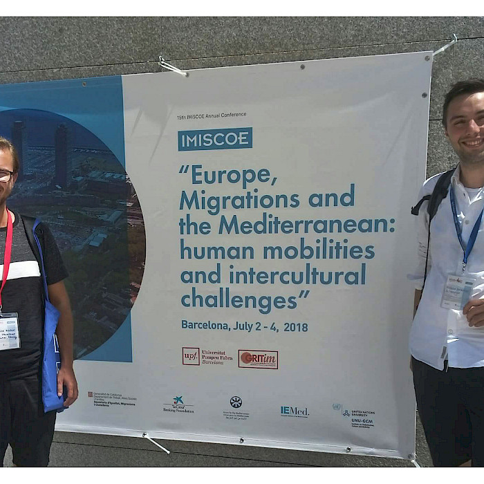 Mateus Schweyher (right) with SIK colleague Oleksandr Ryndyk (left) at the IMISCOE conference in Barcelona.