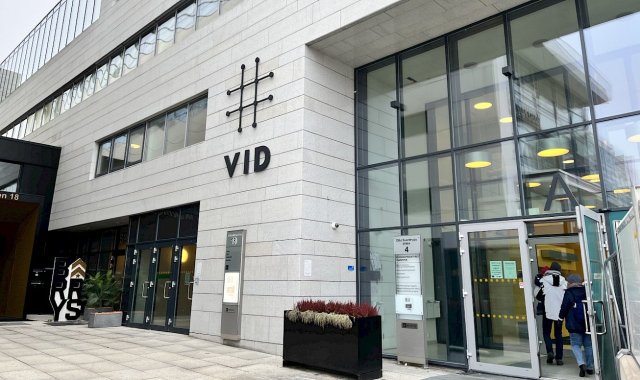 Fasade på VID Sandvika